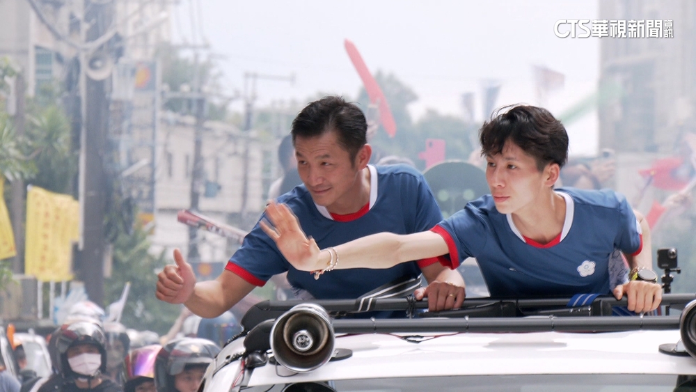 鶯歌大遊行！　2分鐘路走15分鐘　林郁婷：像走15年