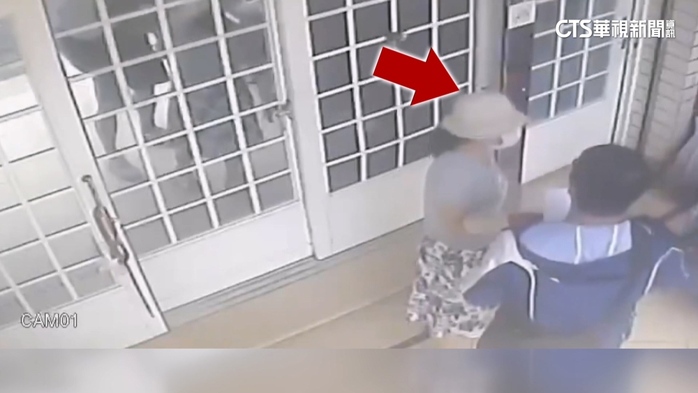 抓詐錯逮良民？高雄婦控粗暴壓制　警：依法執行