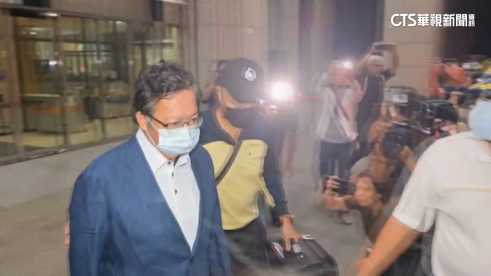 鄭文燦涉索賄5百萬遭押48天　訊後2800萬元交保