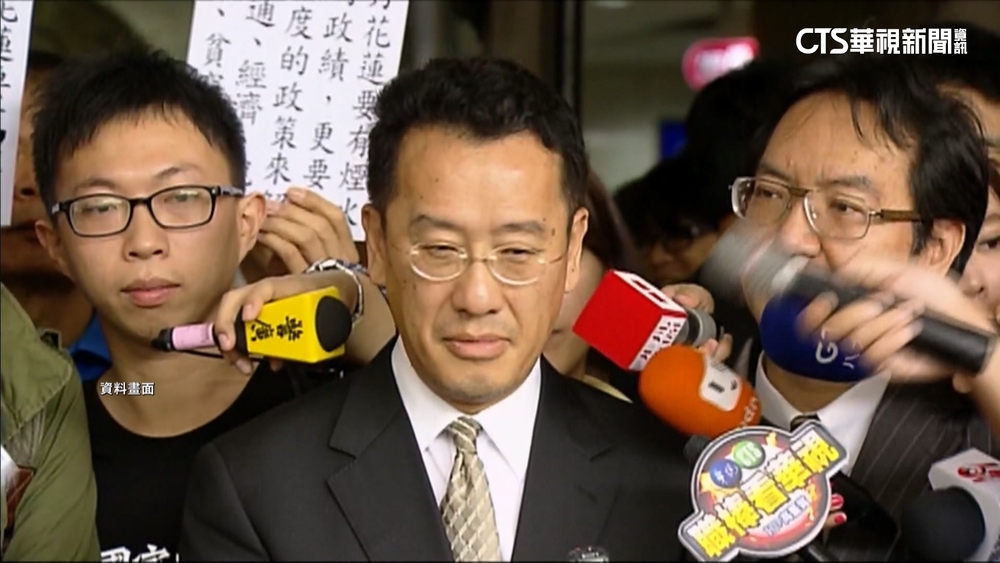 小草護航爆顧立雄住1.3億豪宅！　律師：昔日年薪「3千萬」