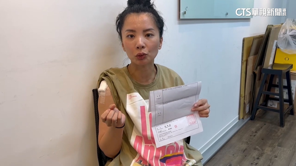 小野麗莎經紀人摔傷破相　控業者消極　百貨：有慰問