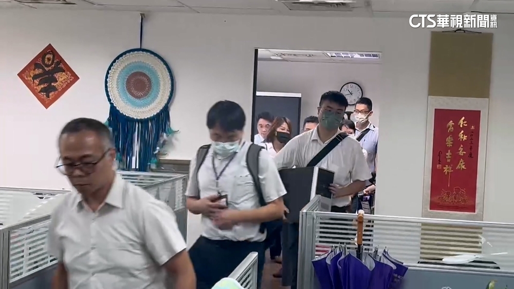 民眾黨質疑違法搜查　北檢：依「核發搜索票」進行