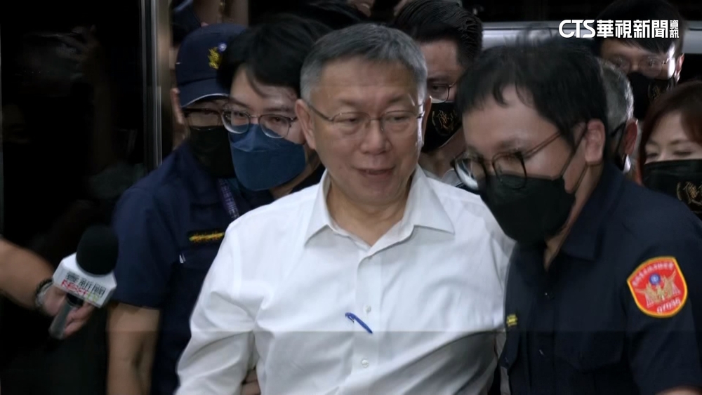 柯文哲、彭振聲候審室待1晚 北院今晚8點召開羈押庭