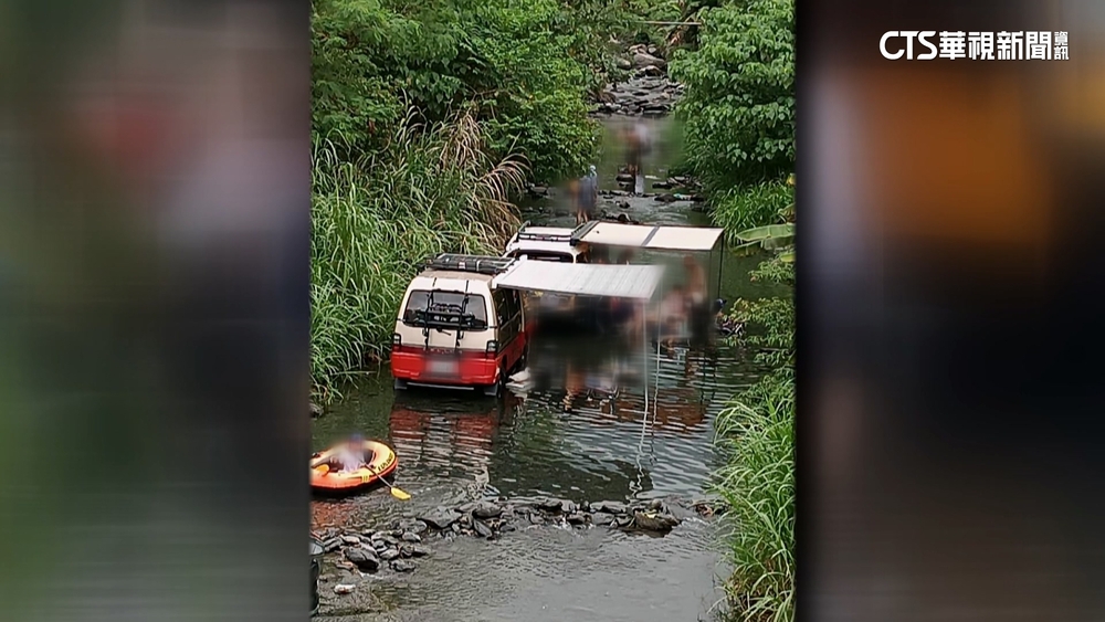 露營車擅闖野溪　溪床搭棚烤肉恐遭罰5萬