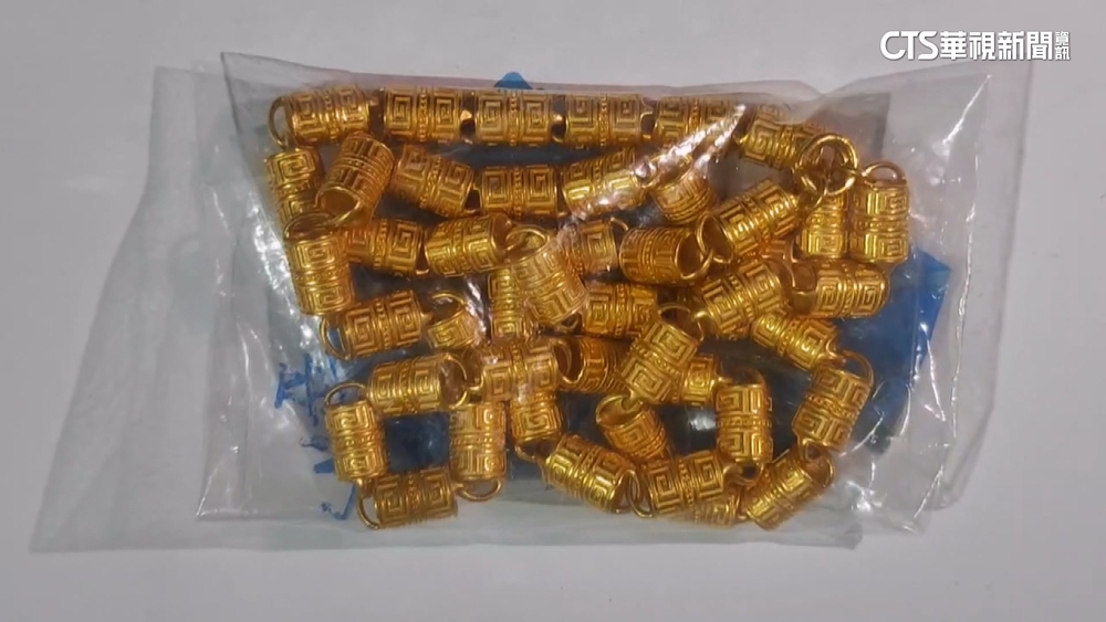 金價飆！　男持鍍金鍊誆純金　典當20萬一燒現原形