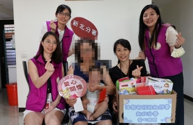 婦胰臟癌第3期　牌照稅1萬7繳不出　新北分署贈紅包伸援手