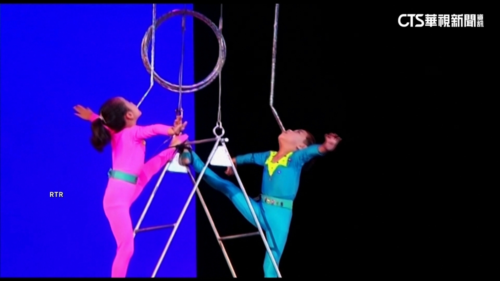 北韓兒童「魔幻秀」　官媒：表達對金正恩的愛