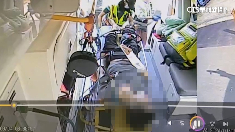 休旅車.黃牌重機路口猛撞　警：雙方都有肇責