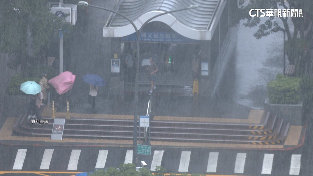 低壓帶接近全台有雨　賈新興：中秋降雨機率高