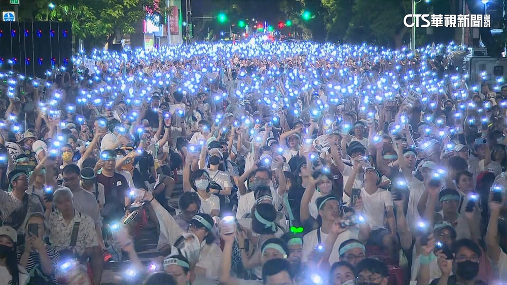 民眾黨喊2萬人集結聲援柯　學者：僅剩「鐵桿支持者」