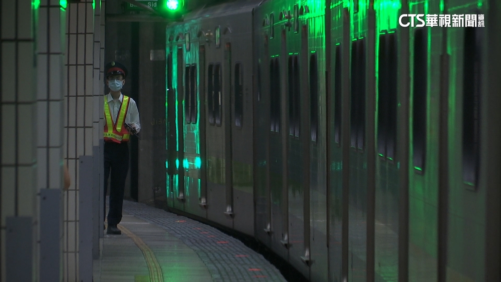 台鐵票價最快明年調漲　擬採「遞遠遞減」原則