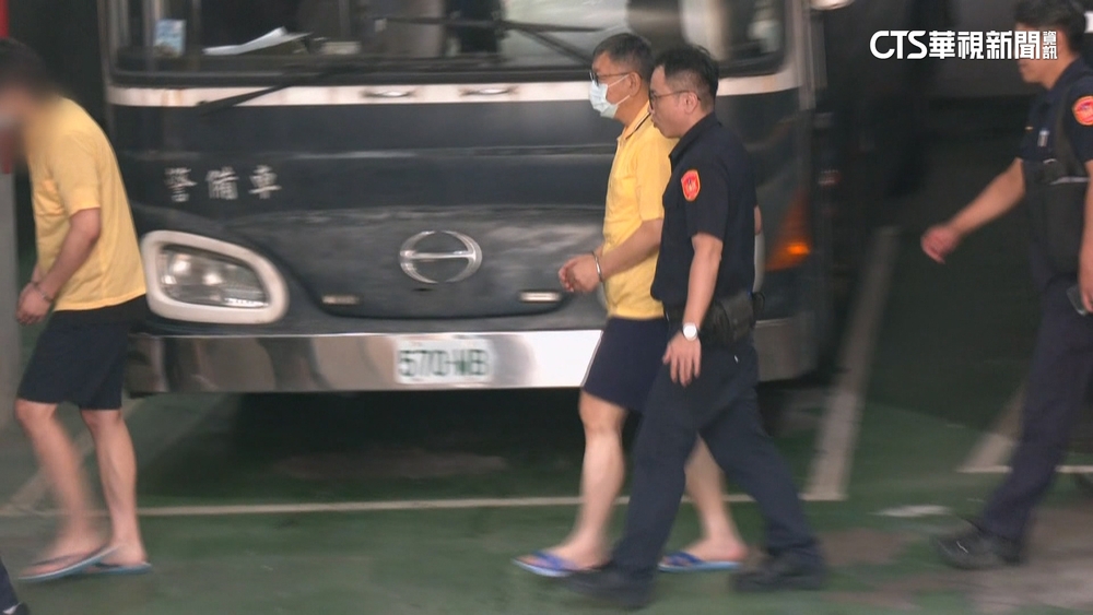 國台辦替柯文哲抱屈！　陸委會反嗆：自曝其短