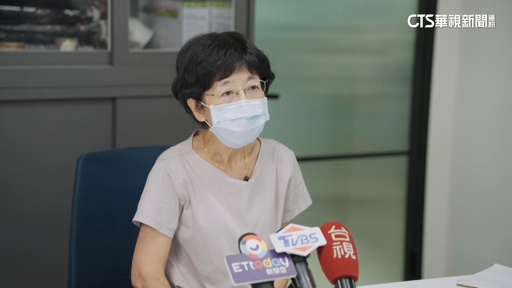 柯4300萬買商辦疑雲　陳佩琪秀明細：選舉補助款