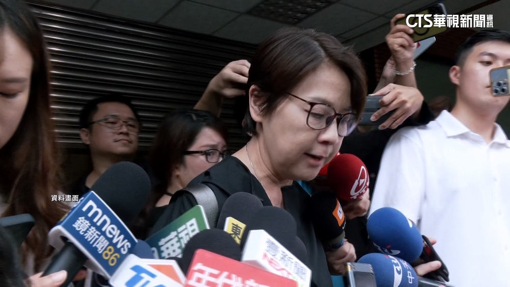 黃珊珊：公務員不敢知法犯法　吳靜怡：幫黃景茂脫罪？