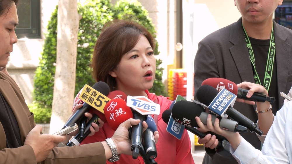 遭諷「三立男友」給資料打柯　游淑慧嗆「白目力量」：談戀愛關民眾黨什麼事？