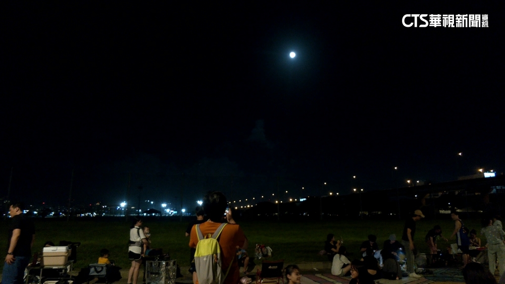 「超級月亮+土星合月」錯過等百年！　中秋夜有看頭