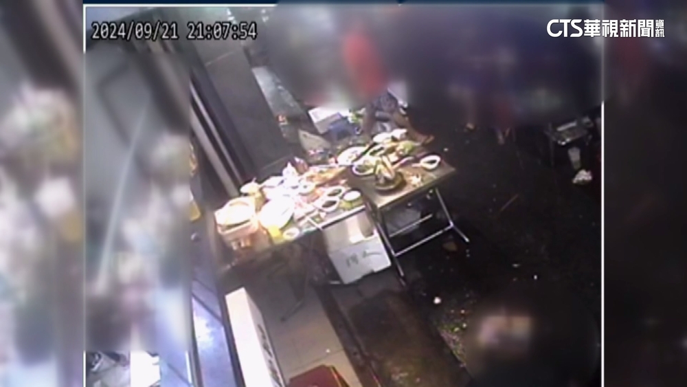 路邊烤肉挨撞！　驚衝民宅7送醫　失聯7年移工肇禍