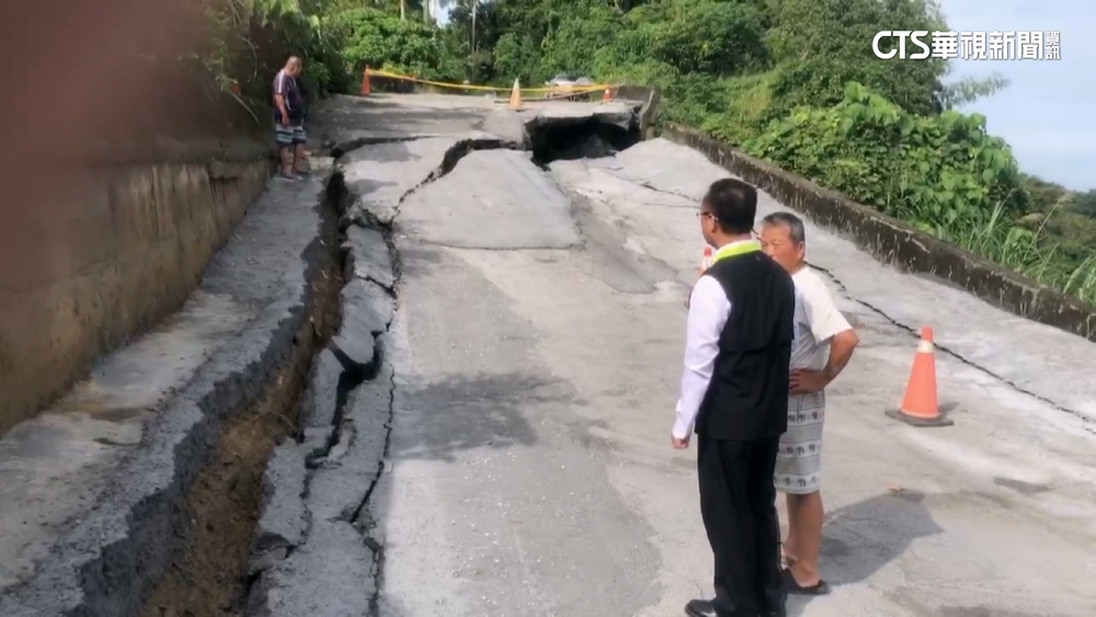 雨彈炸台南！　官田山路掏空封鎖　近百戶受困