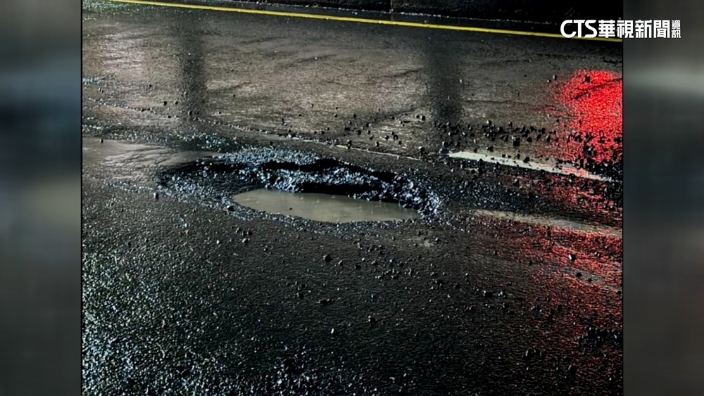 高雄大寮現坑洞騎士慘摔　傷者：不排除提國賠