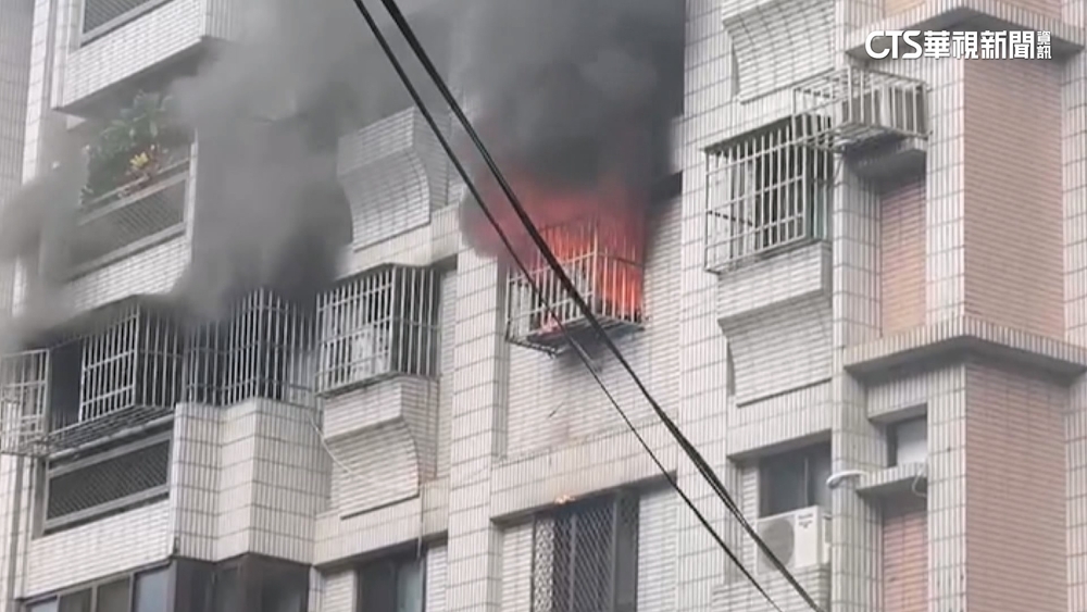 情侶吵架怒點火？　彰化公寓大樓火警3人一度受困