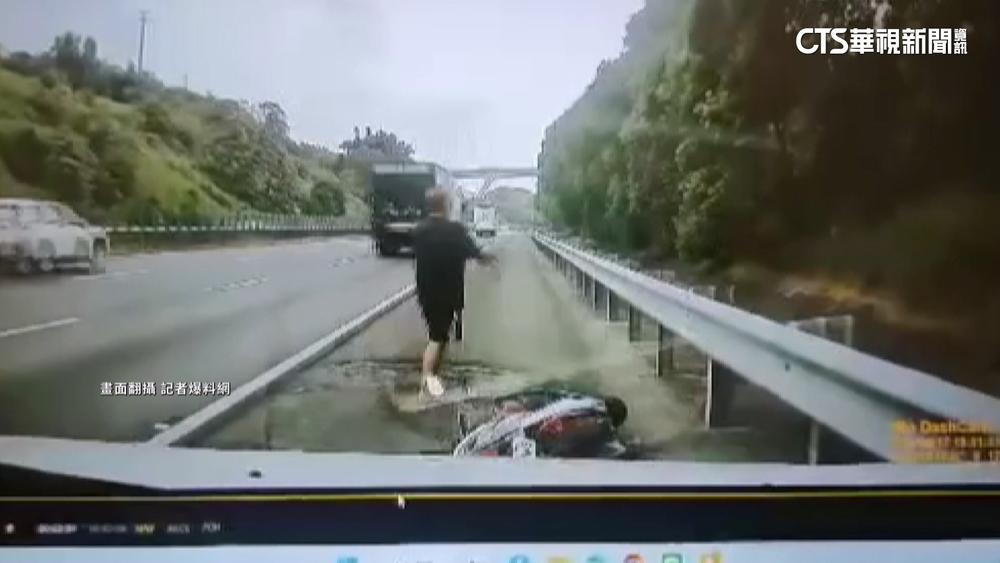 保護誤上國道機車騎士反逃　駕駛機警逮逃逸移工