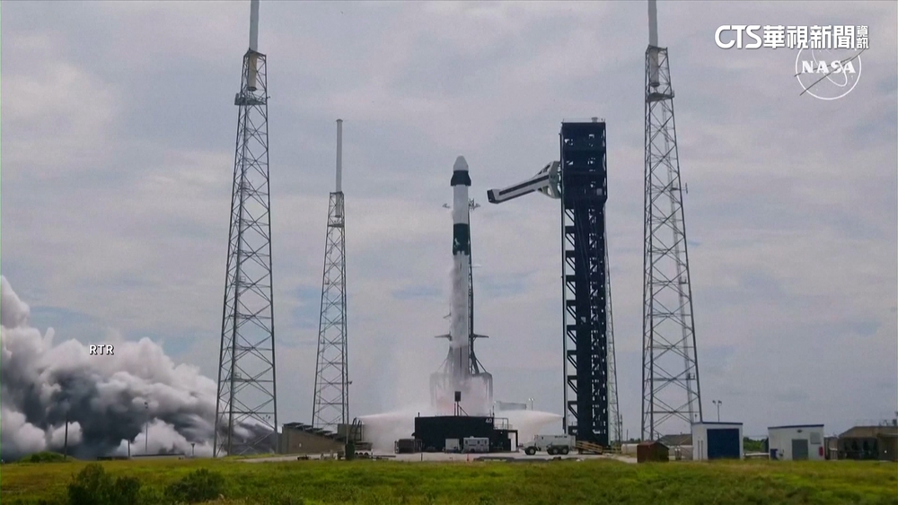 Space　X發射飛船　要將「流浪太空人」接回家