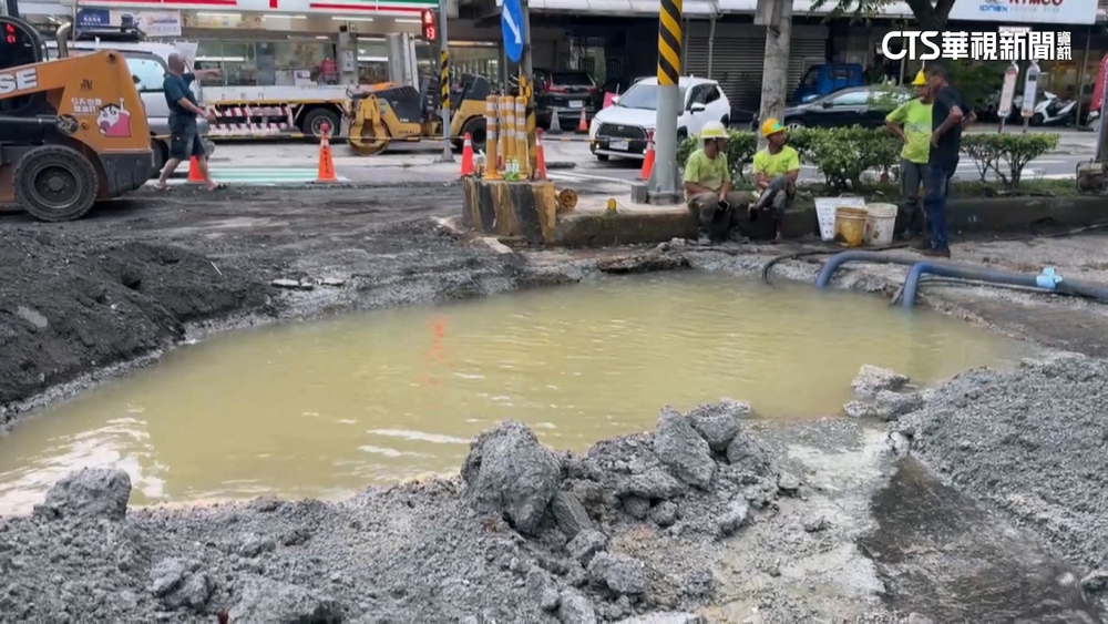 基隆安樂區2天2爆管　近萬住戶停水苦不堪言