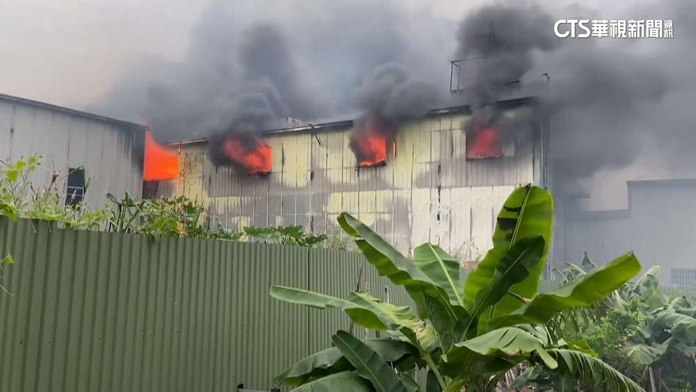 沙發工廠大火堆木材阻逃生致三死　僅7旬老闆逃出