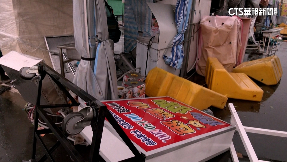 強風橫掃重創高雄夜市.商圈　攤商慘損失上萬