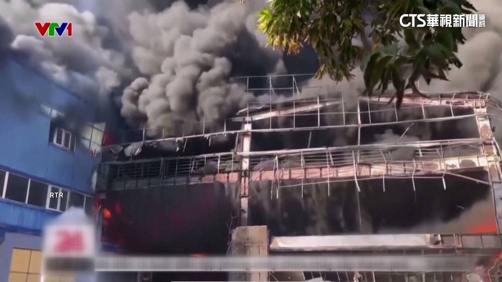 越南工廠火警　逾3千電動自行車.機車燒毀遭