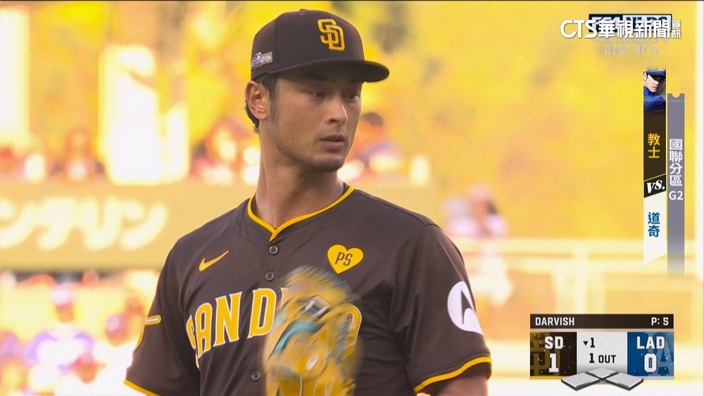 Profar沒收全壘打秀「演技」　球迷被耍怒砸瓶罐