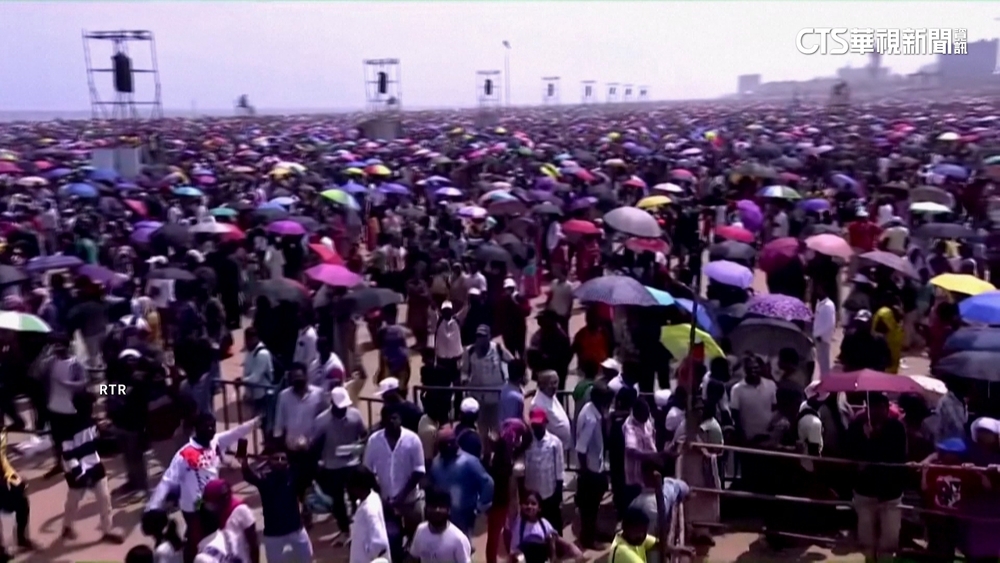 印度空軍航空展160萬人擠爆　5人高溫脫水喪命