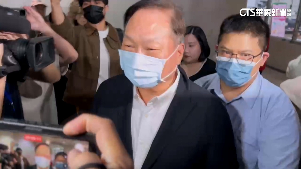 爆東森21高層捐黃珊珊政治獻金 總裁王令麟訊後請回