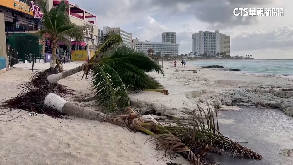 颶風「密爾頓」直撲佛州西岸　最大持續風速達270km