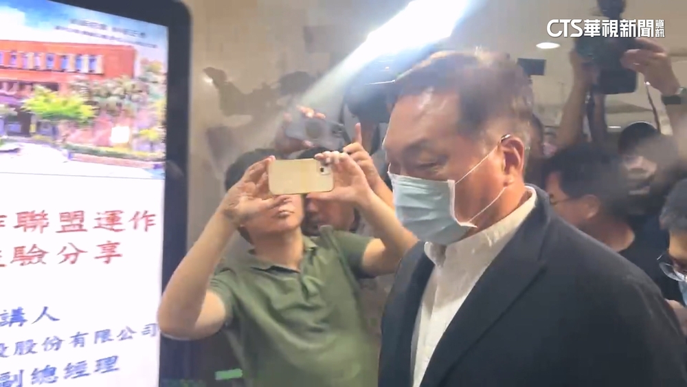 京華城案重量級證人團　王令麟旗下高層.鍋寶負責人出庭