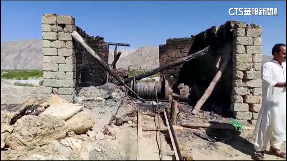 槍手趁礦工熟睡掃射　巴基斯坦逾20死傷.無組織坦承犯案