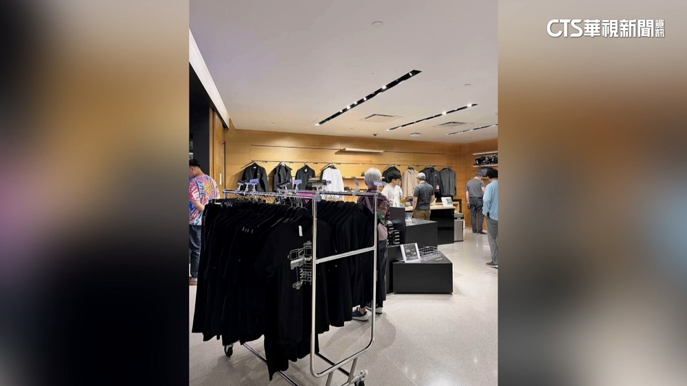 黃仁勳親曝「CEO哲學」　獨家揭祕輝達禮品店