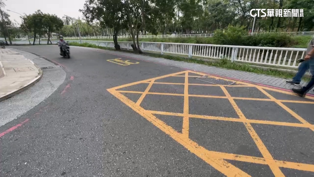 高雄男嬰疑剛出生遭扔河堤亡　28歲生母就醫被逮