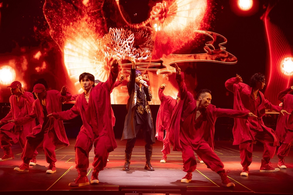 周杰倫演唱會門票黃牛掛賣「30萬↑」　歌迷怒批：實名制很難嗎？