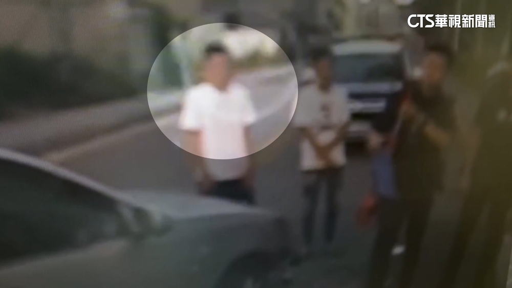 又是未成年無照駕駛　左轉未禮讓撞飛母女3人