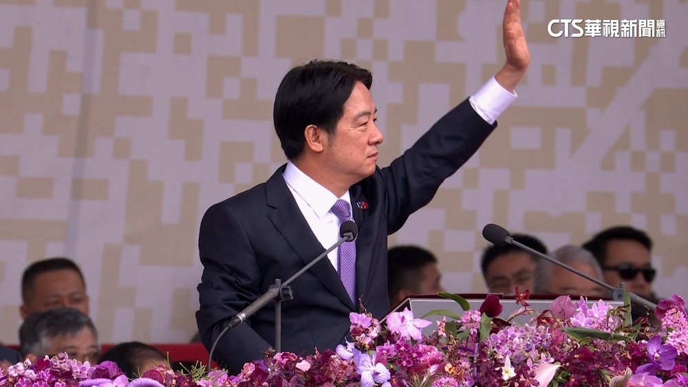 賴願赴立院國情報告　藍：矯情　綠：邀人來還罵人