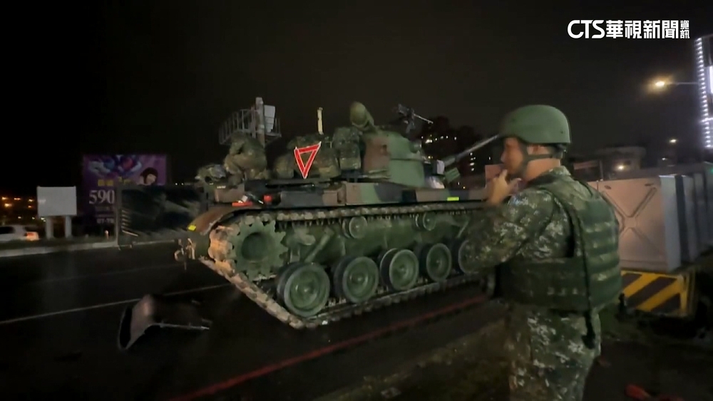 長泰19號操演！國軍「戰車上路」　民眾驚呼：很壯觀