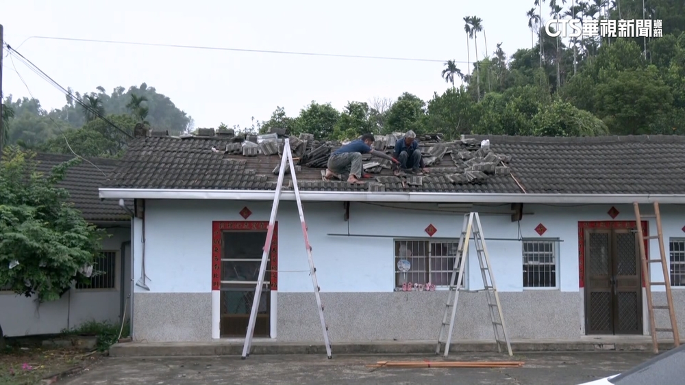 嘉義中埔鄉連11震　三合院屋瓦掉.中學校舍毀損
