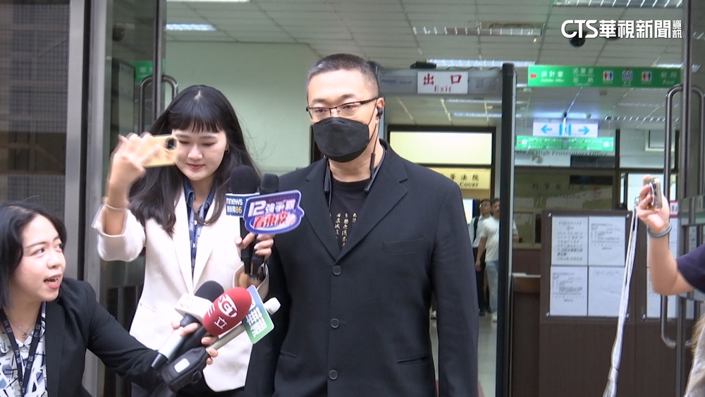 朱學恒酒後強吻鍾沛君　高院調解破局11月宣判