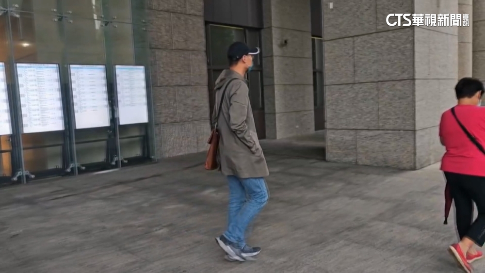 鄭文燦涉貪案首開庭　廖俊松父子當庭認罪求減刑