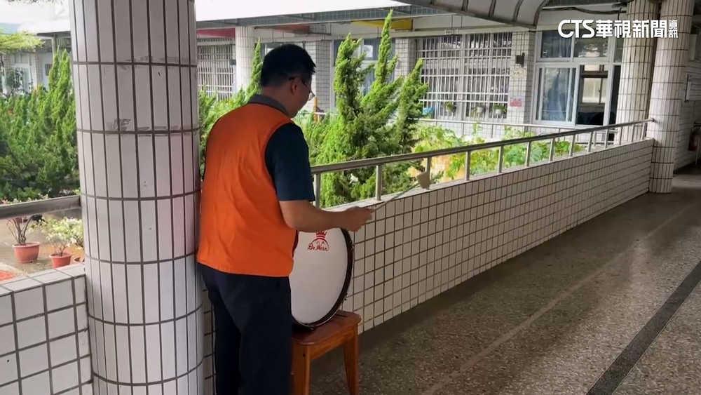 雲林多所學校停電！　鐵門用手拉.下課改「敲鼓」通知