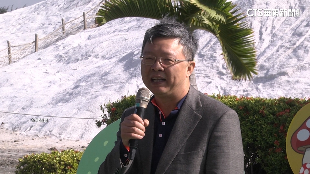 警拘人撲空！　台鹽綠能前董座陳啟昱　坐桶子出境？