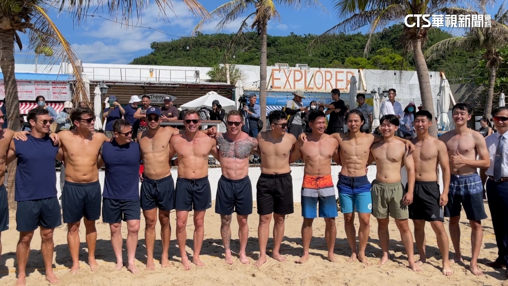 澳洲消防隊員訪屏東　台澳消防PK排球　女粉絲尖叫