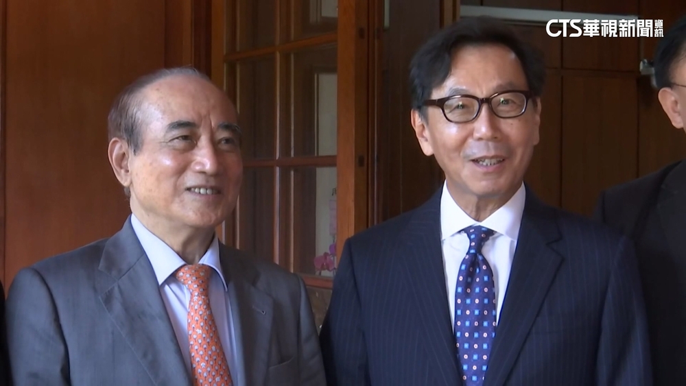 王金平獲聘政治系榮譽教授　課程逾千人報名