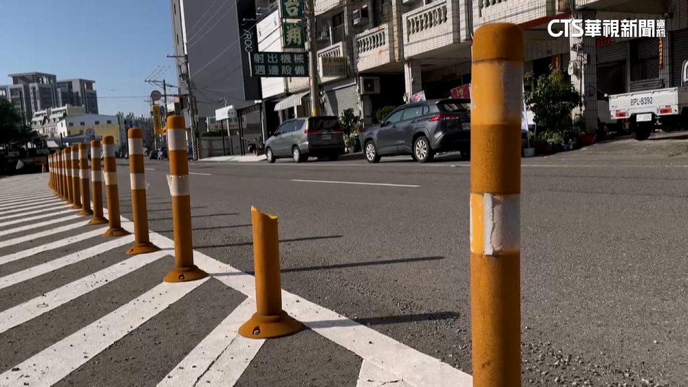 夜飆彰化和美甩尾撞桿！　警：將通知車主釐清